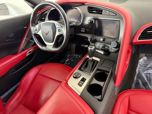 Used 2016 Chevrolet Corvette Z06 w/ 3LZ Preferred Equipment Group image 15