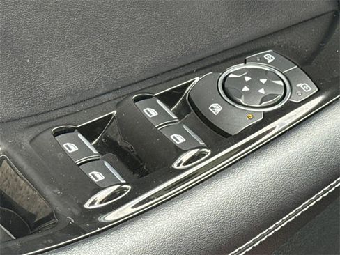 Used 2015 Ford Edge Sport w/ Equipment Group 401A image 19