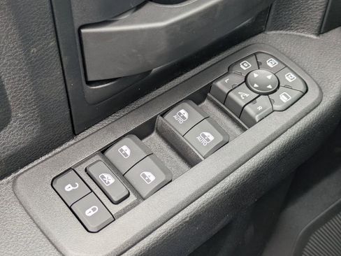 New 2026 RAM 2500 Tradesman AWD/4WD image 21