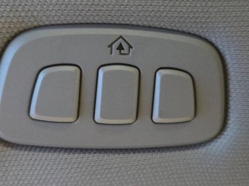 Used 2023 Ford F150 Lariat image 52