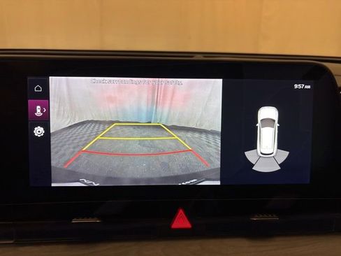 Certified 2023 Kia Sportage X-Line w/ X-Line Premium Package image 16