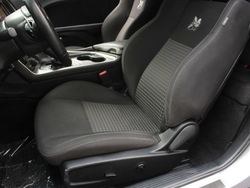 Used 2018 Dodge Challenger R/T Scat Pack RWD image 18