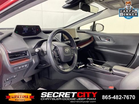 Used 2023 Toyota Prius Prime FWD image 11