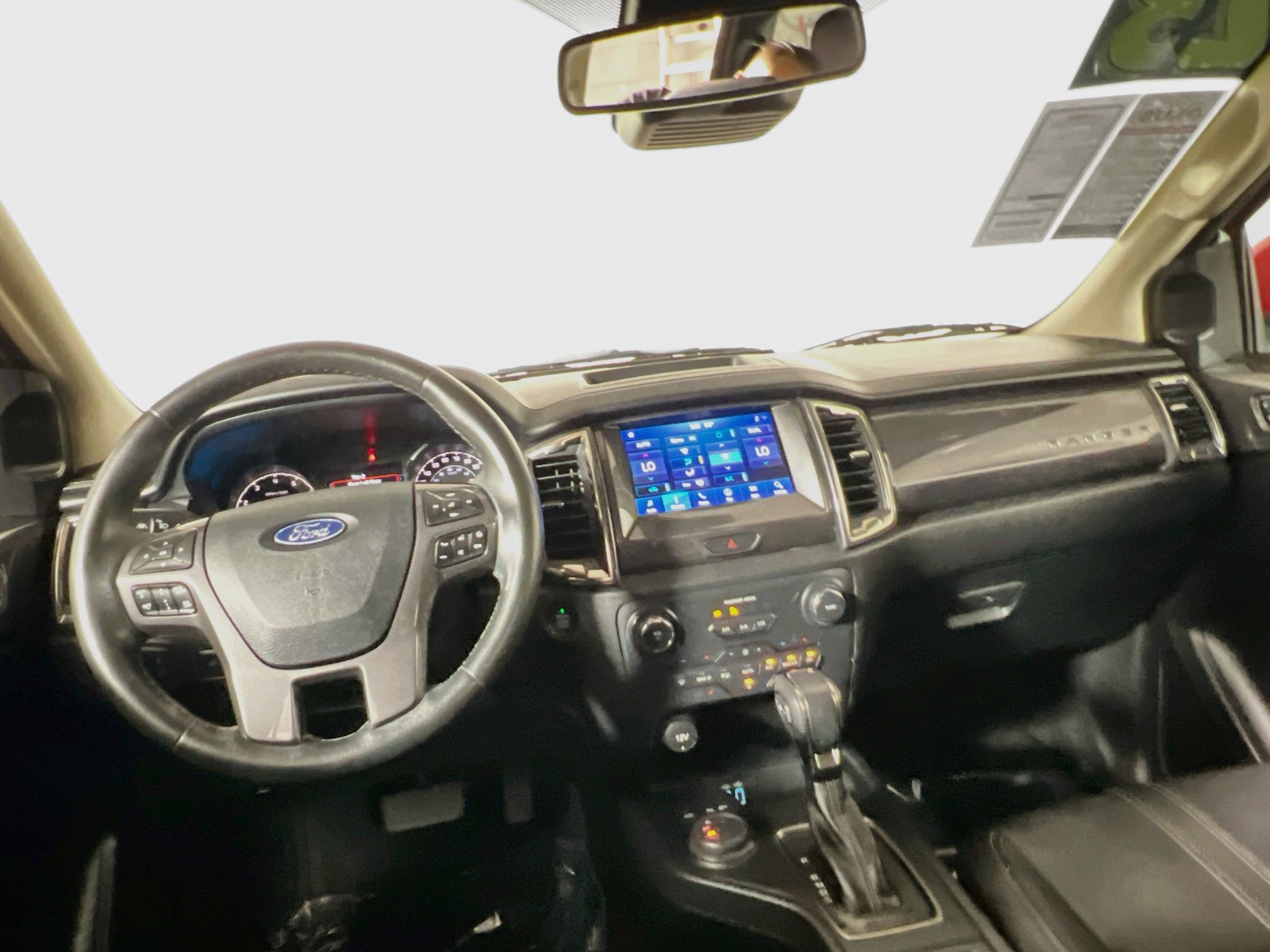 Used 2023 Ford Ranger Lariat w/ Technology Package AWD/4WD image 30