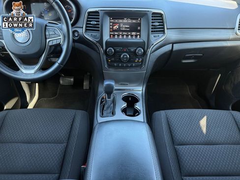 Certified 2021 Jeep Grand Cherokee Laredo AWD/4WD image 10