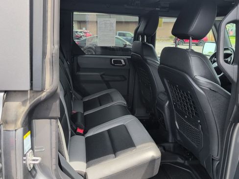 Used 2023 Ford Bronco Big Bend AWD/4WD image 15