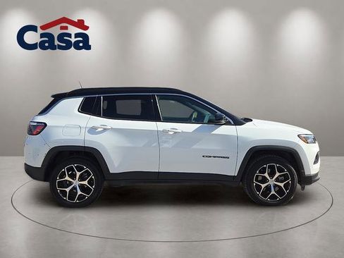 Used 2024 Jeep Compass Limited AWD/4WD image 2