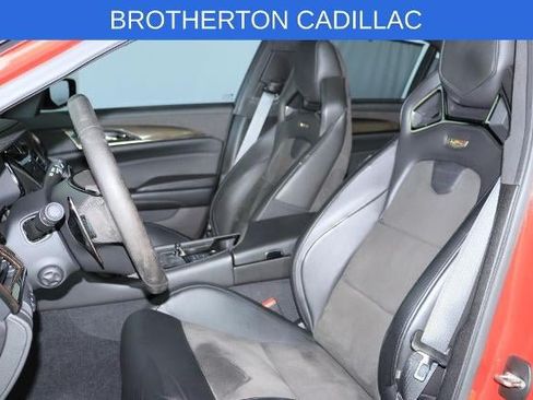 Used 2019 Cadillac CTS V w/ Luxury Package RWD image 21