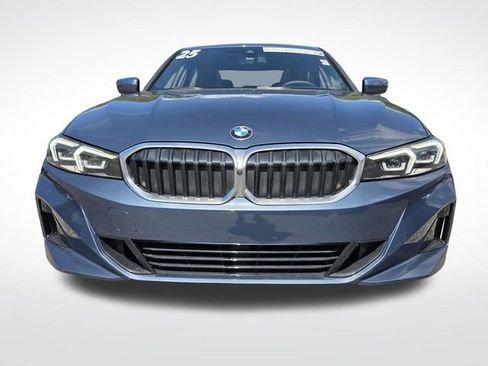Used 2025 BMW 330i Sedan RWD image 3