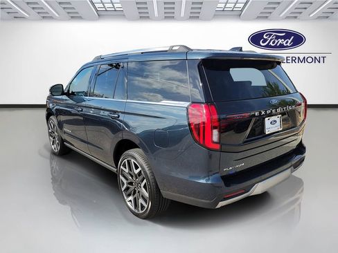New 2026 Ford Expedition Platinum w/ Platinum Ultimate Package AWD/4WD image 3