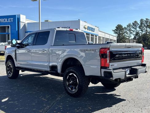 Used 2026 Ford F250 Platinum w/ Tremor Off-Road Package image 8