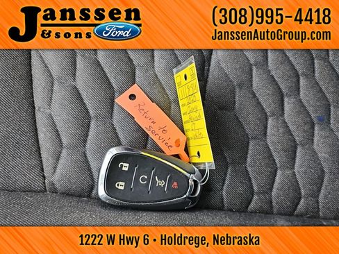 Used 2020 Chevrolet Equinox LT image 33