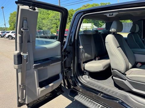 Used 2016 Ford F150 XL w/ Equipment Group 101A Mid AWD/4WD image 15