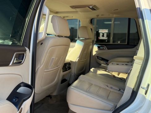 Used 2015 GMC Yukon Denali w/ Touring Package image 12