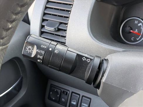 Used 2018 Nissan Frontier SL AWD/4WD image 15
