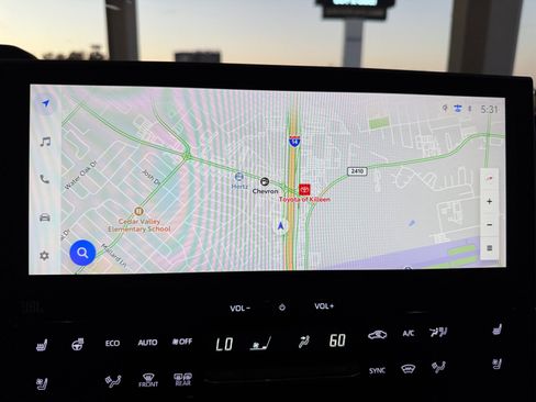 Used 2023 Toyota bZ4X Limited image 14