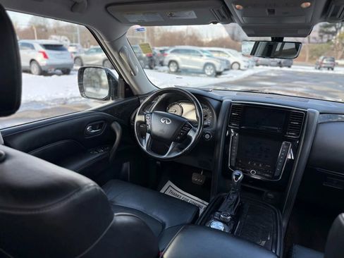 Used 2021 INFINITI QX80 Luxe w/ All-Season Package image 21