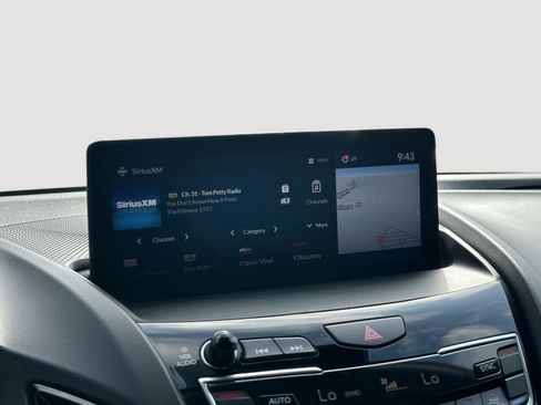 Used 2020 Acura RDX AWD w/ Technology Package image 12