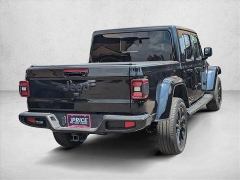 Used 2021 Jeep Gladiator Overland image 5