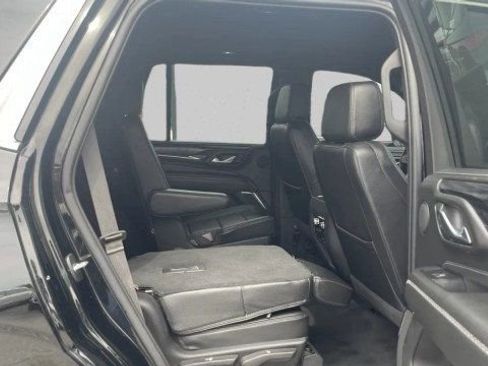 Used 2023 GMC Yukon Denali AWD/4WD image 17