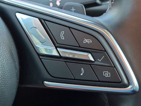 Used 2024 Buick Envision Preferred AWD/4WD image 19