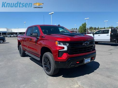 New 2026 Chevrolet Silverado 1500 LT Trail Boss w/ Convenience Package II AWD/4WD image 1