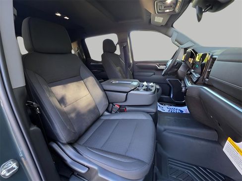 New 2026 Chevrolet Silverado 1500 LT image 15