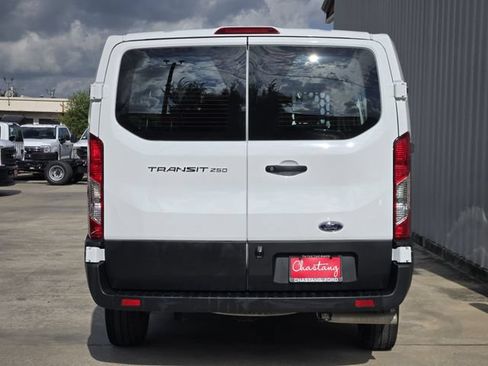 Used 2025 Ford Transit 250 Low Roof w/ Exterior Upgrade Package RWD image 9