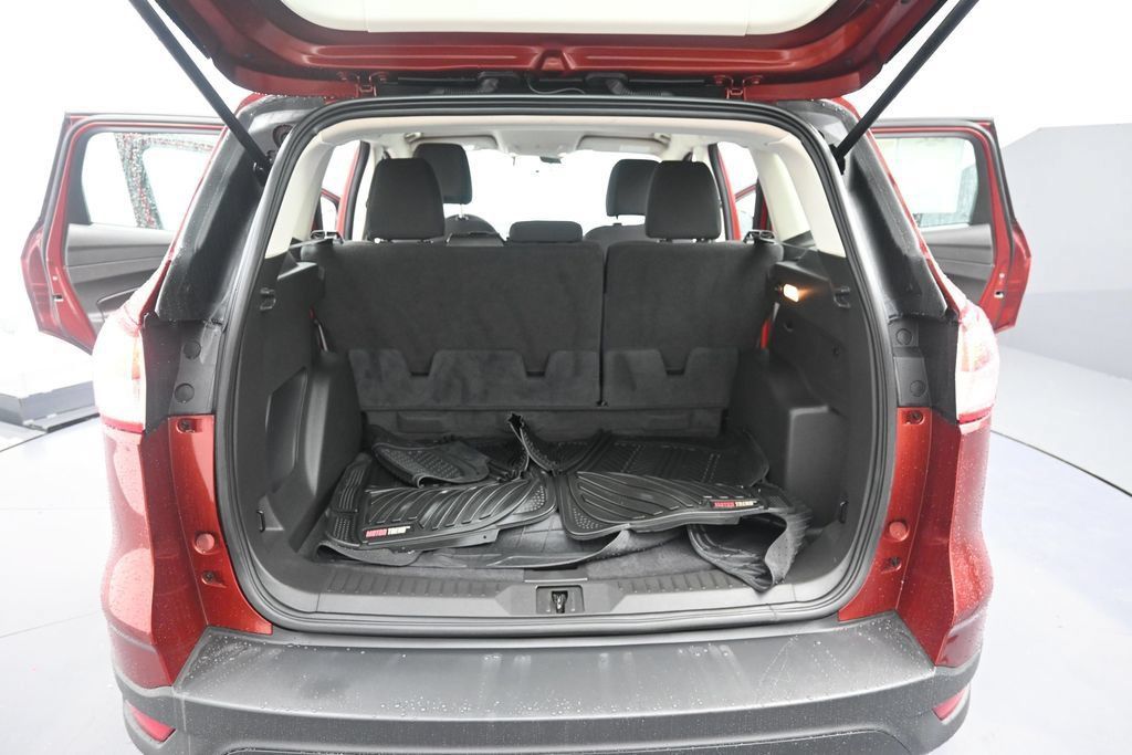 Used 2016 Ford Escape S FWD image 29