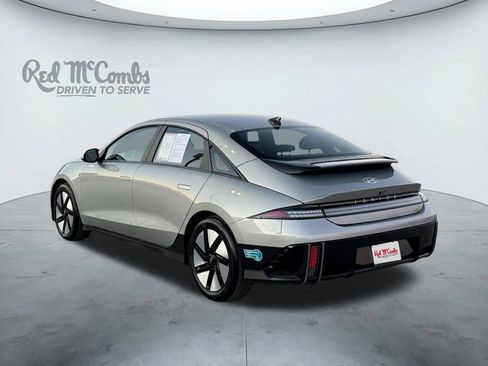 Used 2025 Hyundai Ioniq 6 SEL RWD image 3