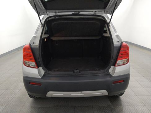 Used 2016 Chevrolet Trax LT w/ LT Convenience Package FWD image 29