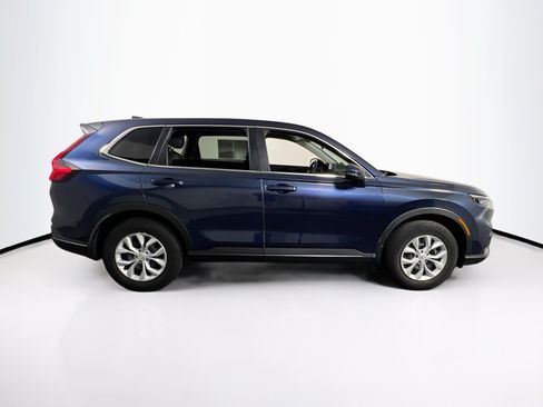 Used 2025 Honda CR-V LX image 4