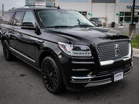 Used 2018 Lincoln Navigator L Reserve w/ Technology Package AWD/4WD image 7