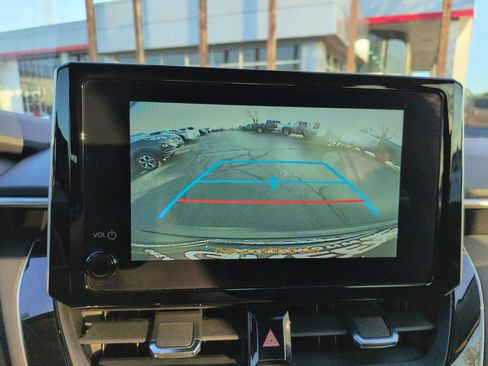 Used 2023 Toyota Corolla XLE image 20