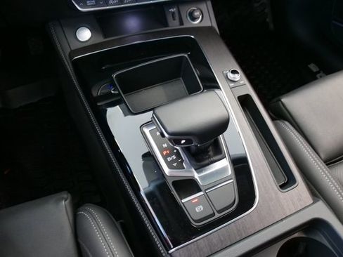 Certified 2025 Audi Q5 2.0T Premium Plus w/ Premium Plus Package image 25