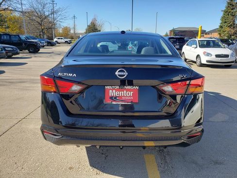 Certified 2023 Nissan Altima 2.5 SV image 6