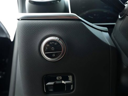 Used 2023 Mercedes-Benz GLC 300 4MATIC w/ Exclusive Trim Package image 20