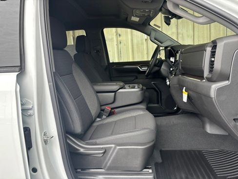 New 2025 GMC Sierra 1500 Elevation image 48