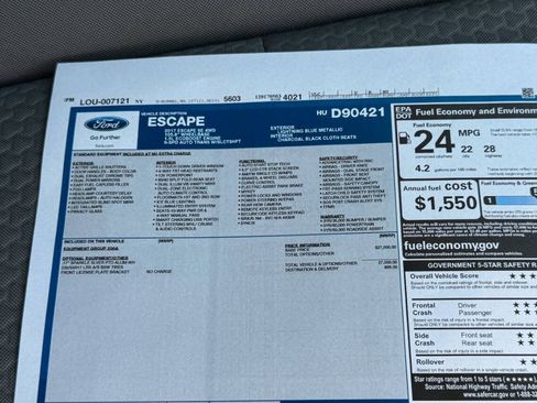 Used 2017 Ford Escape SE AWD/4WD image 33