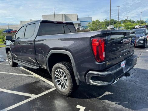 Used 2022 GMC Sierra 1500 AT4 w/ AT4 Premium Package AWD/4WD image 5