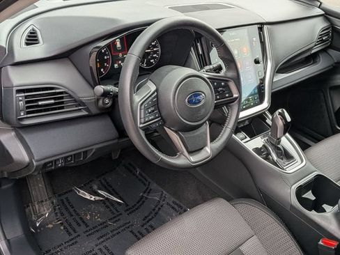 Used 2025 Subaru Outback Premium AWD/4WD image 16