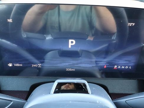 New 2026 Chevrolet Traverse Z71 w/ Enhanced Driving Package image 37