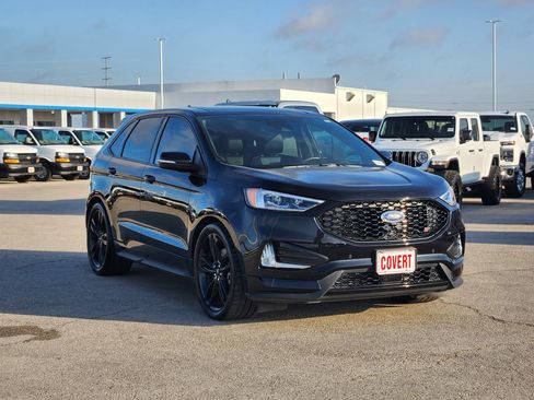 Used 2024 Ford Edge ST w/ Equipment Group 401A AWD/4WD image 3