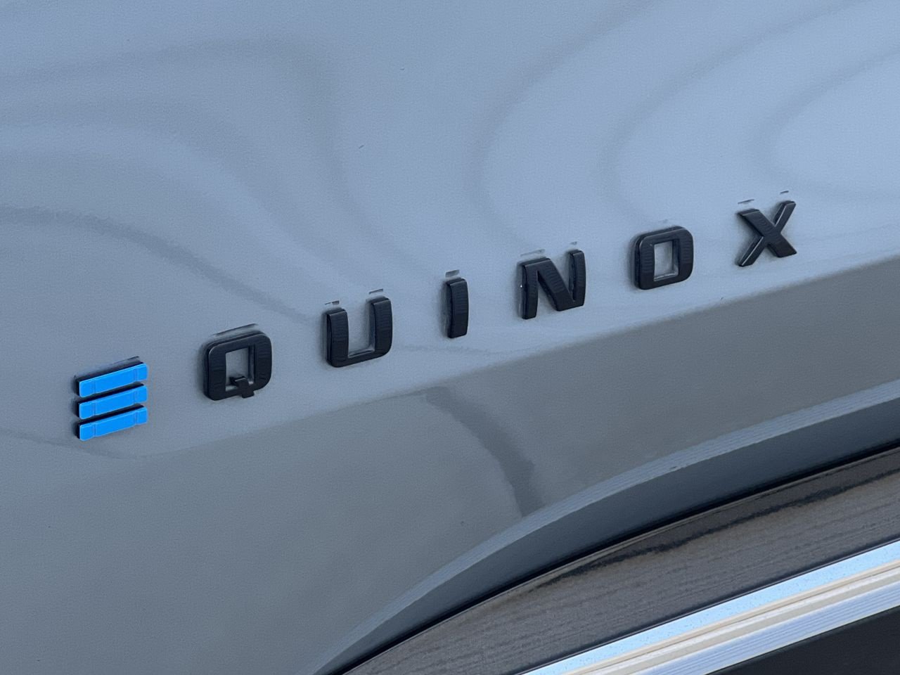 Certified 2024 Chevrolet Equinox EV LT w/ LPO, Blackout Package FWD image 33