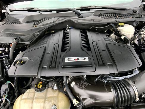 Used 2021 Ford Mustang GT RWD image 28