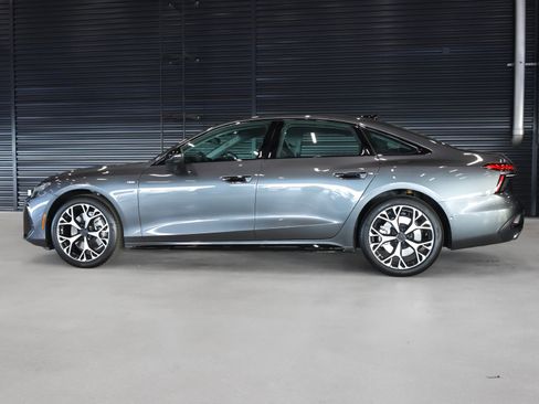 New 2026 Audi A6 Premium Plus image 10