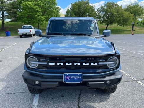 Used 2025 Ford Bronco Outer Banks AWD/4WD image 3