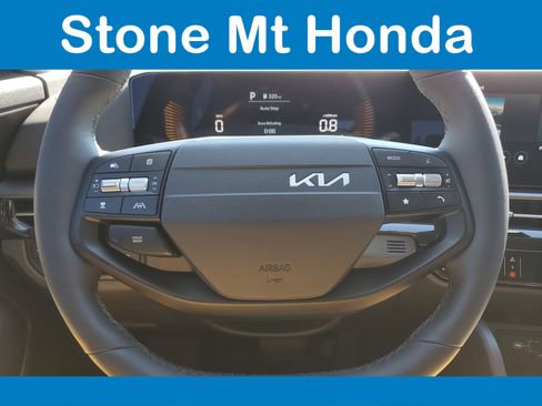 Used 2026 Kia Sportage LX image 21