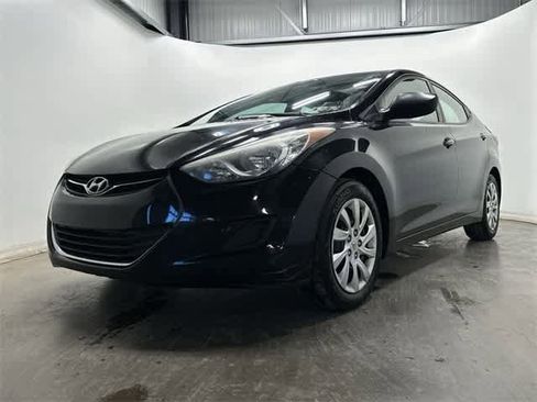 Used 2012 Hyundai Elantra GLS image 23
