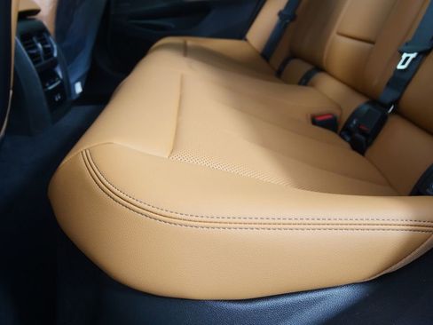 New 2026 BMW 330i Sedan w/ Premium Package image 14